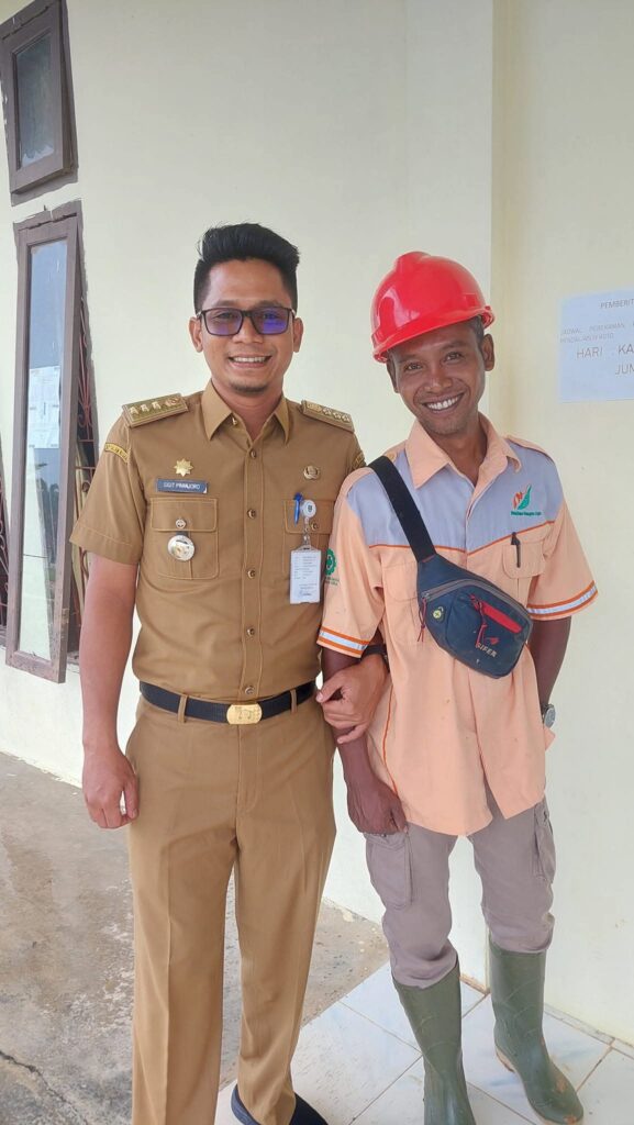 Respon Cepat Camat Ujungbatu, Keluhan Banjir Warga Langsung Dilaporkan Ke Bupati Rohul, Perbaikan Parit Dijadwalkan 11 April